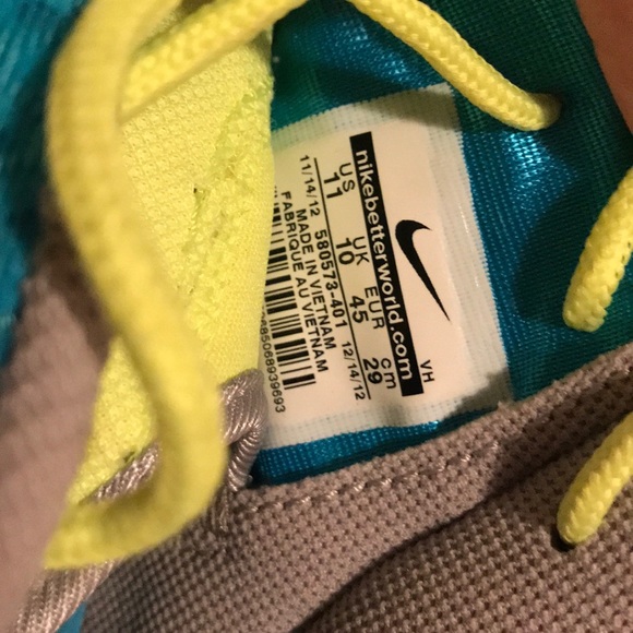 Men’s Size 11 Roshes. - Picture 4 of 4